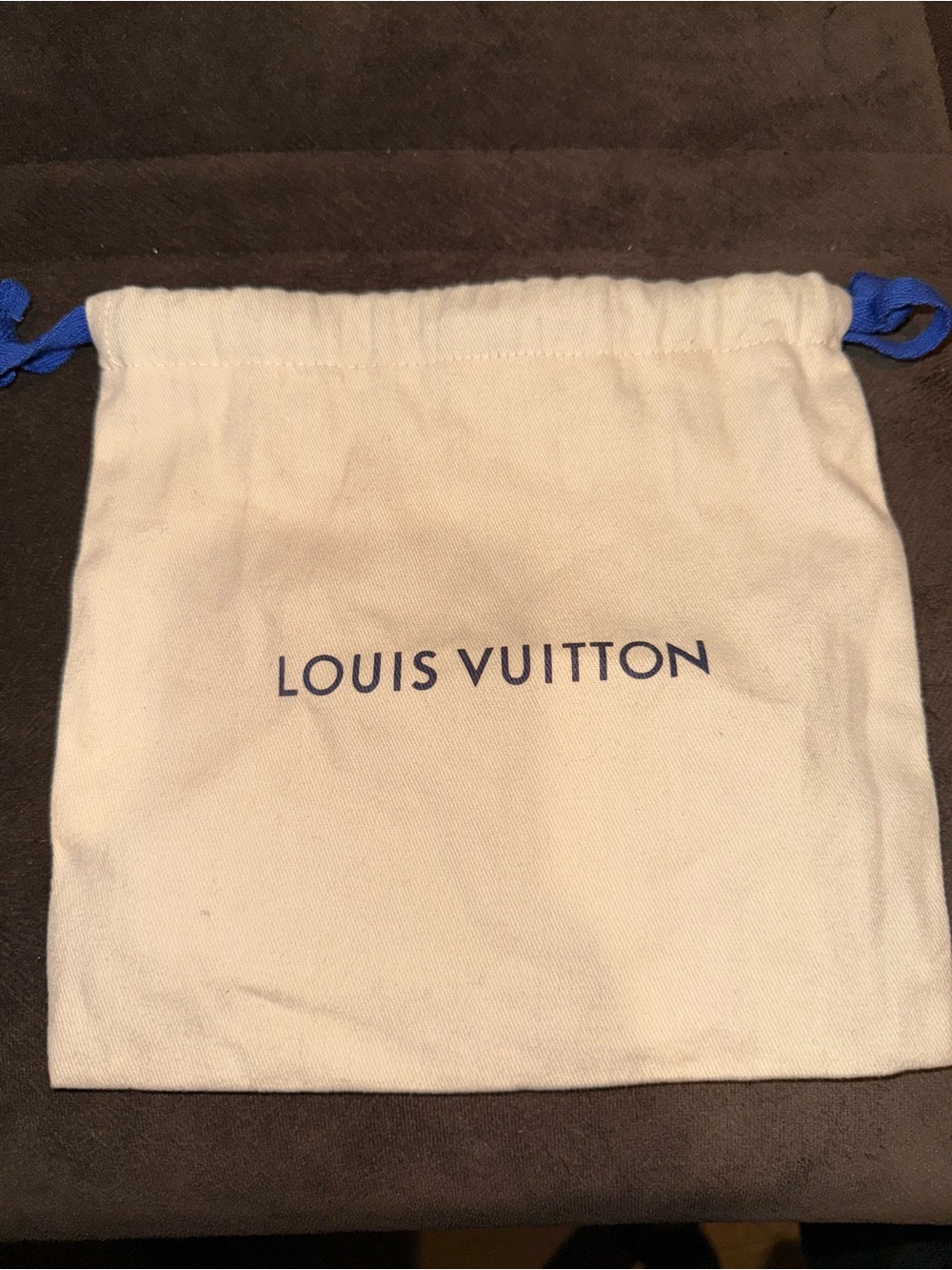 Louis Vuitton Cream Drawstring Dust Pouch (8” x 7.5”)